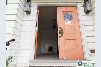 571 E Center Street, Nesquehoning, PA 18240 - Photo 15