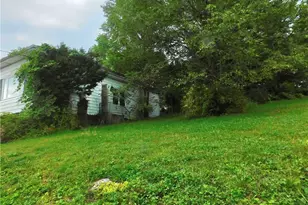 571 E Center St, Nesquehoning, PA 18240 - Photo 61