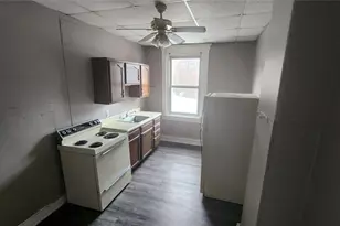 113 W Broad St, Tamaqua Boro, PA 18252 - Photo 11