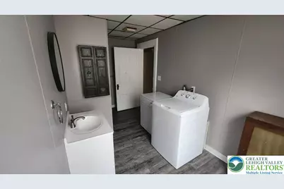 113 W Broad Street #Apt 3, Tamaqua, PA 18252 - Photo 5