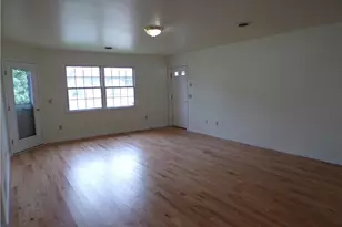5355 Russell Ct, Whitehall Township, PA 18052 - Photo 3