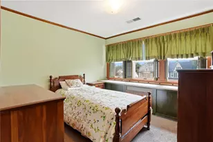 115 N New St, Nazareth Boro, PA 18064 - Photo 31