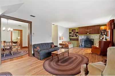 115 N New Street, Nazareth Boro, PA 18064 - Photo 5