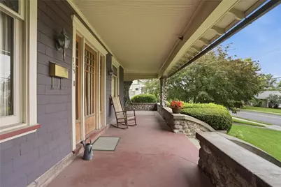 115 N New Street, Nazareth Boro, PA 18064 - Photo 3