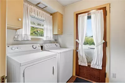 115 N New Street, Nazareth Boro, PA 18064 - Photo 25