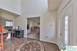 42 Louis Cir, Butler Twp, PA 18222 - Photo 13