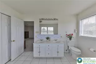 42 Louis Cir, Butler Twp, PA 18222 - Photo 31