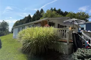 6 Overlook Ln, Moore Township, PA 18014 - Photo 1