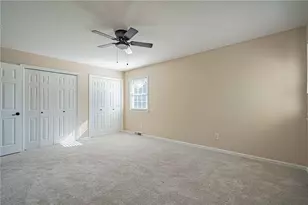1890 Maplewood Ln, Lower Macungie Township, PA 18103 - Photo 15