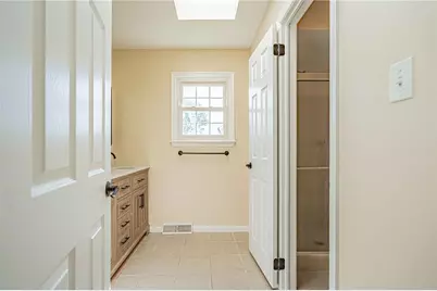 1890 Maplewood Lane, Lower Macungie Township, PA 18103 - Photo 13