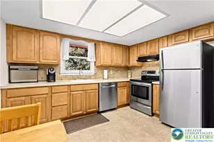 5106 Donna Dr, Coplay Boro, PA 18037 - Photo 11