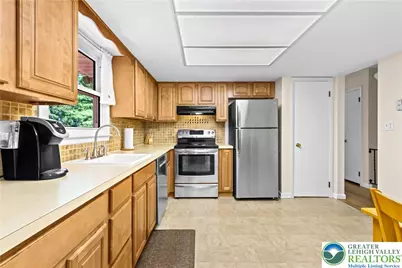 5106 Donna Drive, Coplay Boro, PA 18037 - Photo 9