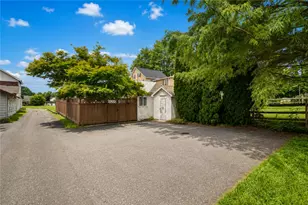 7588 Trexler Cir, Upper Macungie Township, PA 18087 - Photo 31