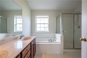 1035 Jervin Dr, South Whitehall Township, PA 18104 - Photo 31