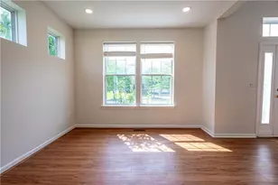1035 Jervin Dr, South Whitehall Township, PA 18104 - Photo 5