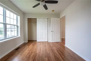 1035 Jervin Dr, South Whitehall Township, PA 18104 - Photo 37