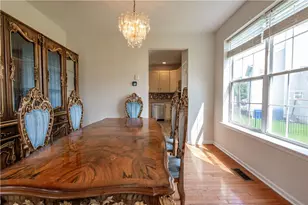 1035 Jervin Dr, South Whitehall Township, PA 18104 - Photo 7