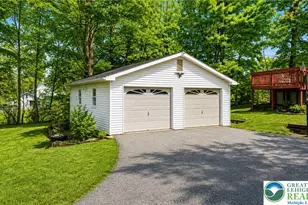 1042 Neffs Laurys Rd, North Whitehall Township, PA 18059 - Photo 3