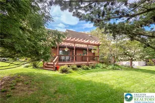 7942 Woodsbluff Run, Upper Macungie Township, PA 18051 - Photo 33