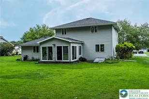 419 Crestmont St, Plainfield Township, PA 18072 - Photo 5