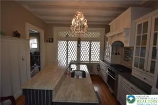 134 N 3rd St, Easton, PA 18042 - Photo 9