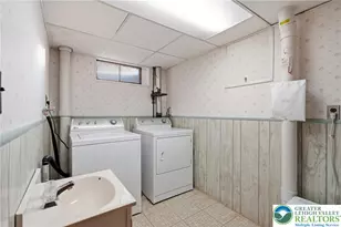 614 Greenwood St, Allentown City, PA 18103 - Photo 29