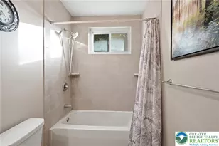 614 Greenwood St, Allentown City, PA 18103 - Photo 19