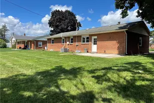 1621 Chippendale Cir, Bethlehem City, PA 18017 - Photo 13