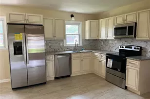 1621 Chippendale Cir, Bethlehem City, PA 18017 - Photo 5