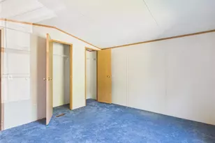 125 Delaware Dr, Easton, PA 18042 - Photo 13