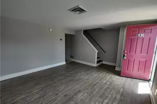 121 E Hillcrest Ln, Slatington Boro, PA 18080 - Photo 3