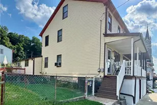 214 E Abbott St, Lansford, PA 18232 - Photo 3