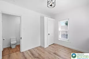 211 N 8th St, Stroudsburg, PA 18360 - Photo 11