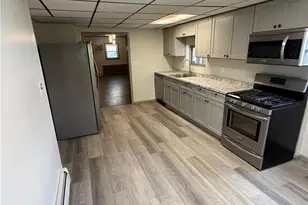 231 Peach Street N, Allentown City, PA 18102 - Photo 5