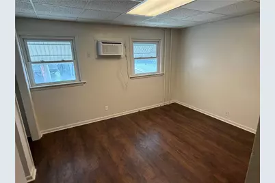 231 Peach Street N, Allentown City, PA 18102 - Photo 7