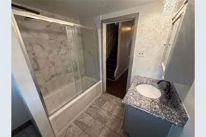 231 Peach Street N, Allentown City, PA 18102 - Photo 15