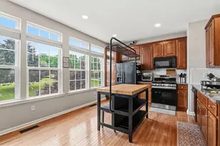 1648 Oakridge Ln, Hellertown Boro, PA 18055 - Photo 21