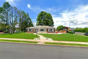 1405 Highland St, Allentown City, PA 18102 - Photo 1