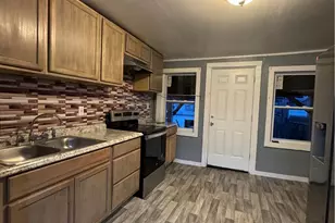 333 N Law St, Allentown City, PA 18102 - Photo 3
