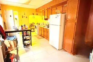182 Chew, Allentown City, PA 18102 - Photo 9
