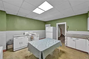 221 N Mill St, Saint Clair, PA 17970 - Photo 17