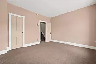 1019 Allen St, Allentown City, PA 18102 - Photo 9