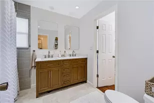 1242 Walnut Ln, Lower Macungie Township, PA 18062 - Photo 9