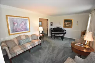 4510 Greenfield Rd, Hanover Twp, PA 18017 - Photo 5