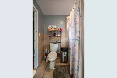 1138 W Maple Street, Allentown City, PA 18102 - Photo 17