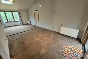 159 Heather Dr, Tunkhannock Twp, PA 18610 - Photo 5