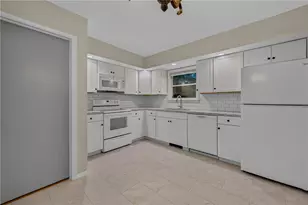 636 Snyder St, Bangor, PA 18013 - Photo 25