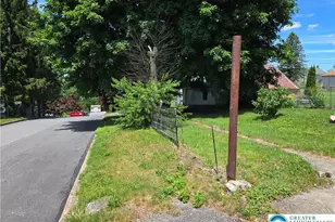 248 W Hazard St, Summit Hill Boro, PA 18250 - Photo 3