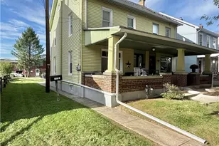 543 Chestnut St, Emmaus Boro, PA 18049 - Photo 1