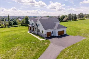 4280 Wyndemere Circle, Lowhill Township, PA 18078 - Photo 3